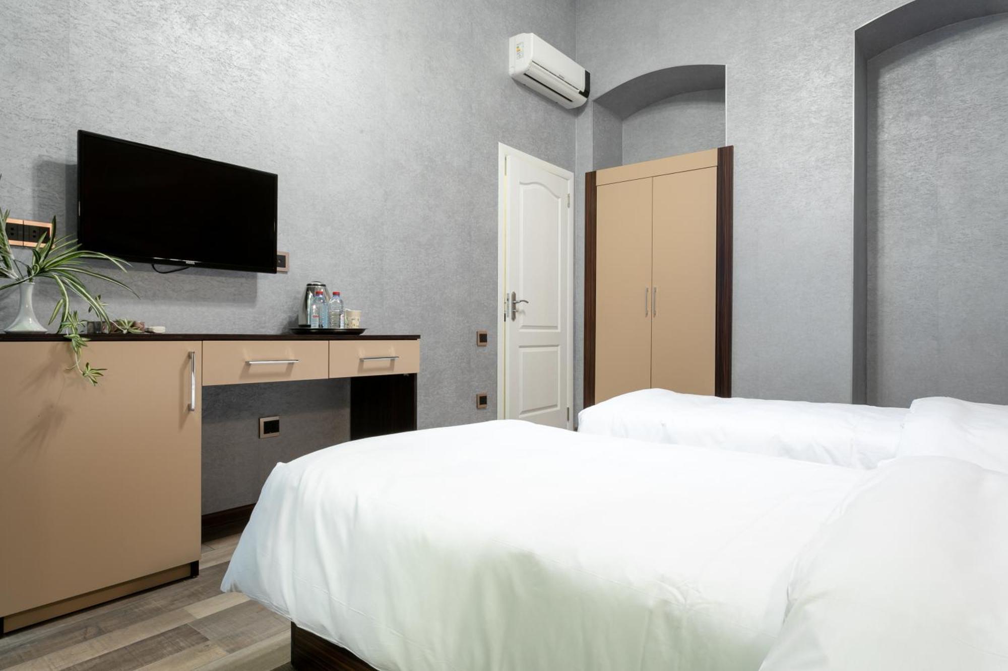 Garden Inn Nizami Hotel Baku Kültér fotó